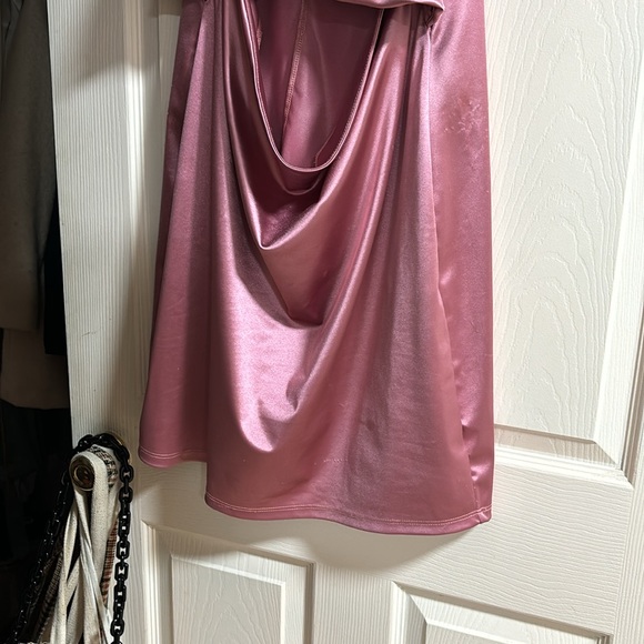 TORRID ( size 2 ) 2xl satin dress - Picture 5 of 5